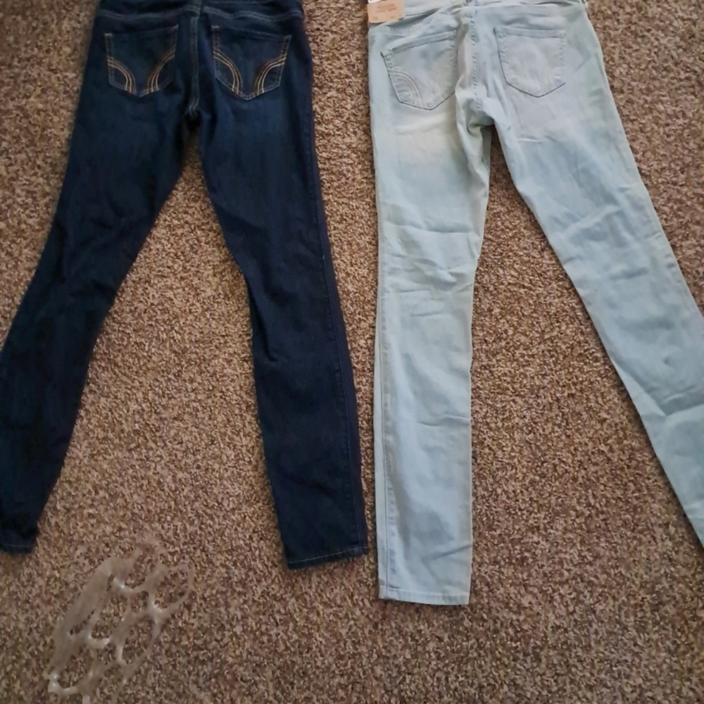 Hollister Size 3 Brand New